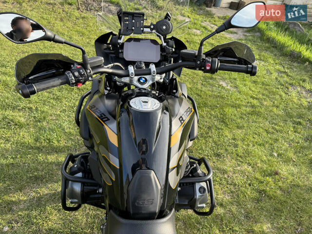 БМВ R 1250GS 2018 в Черкассах на Automoto.ua Черный БМВ R 1250GS, объемом двигателя 1.25 л и пробегом 30 тыс. км за 17900 $, фото 12 на Automoto.ua