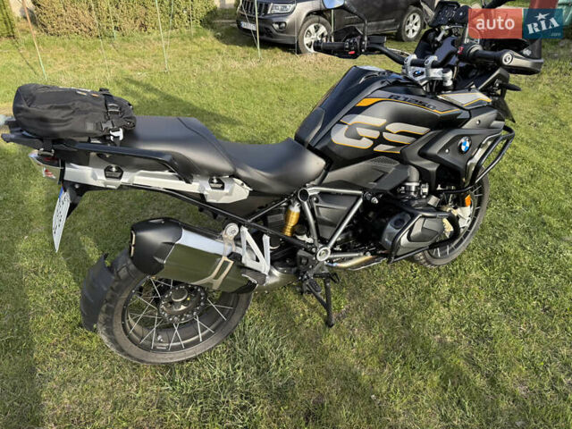 БМВ R 1250GS 2018 в Черкассах на Automoto.ua Черный БМВ R 1250GS, объемом двигателя 1.25 л и пробегом 30 тыс. км за 17900 $, фото 9 на Automoto.ua