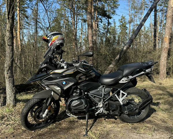 БМВ R 1250GS 2018 в Черкассах на Automoto.ua Черный БМВ R 1250GS, объемом двигателя 1.25 л и пробегом 30 тыс. км за 17900 $, фото 1 на Automoto.ua