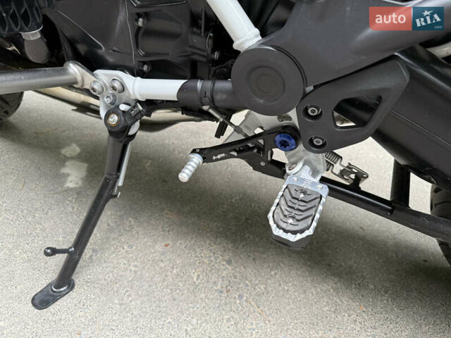 БМВ R 1250GS, объемом двигателя 1.25 л и пробегом 2 тыс. км за 25500 $, фото 12 на Automoto.ua
