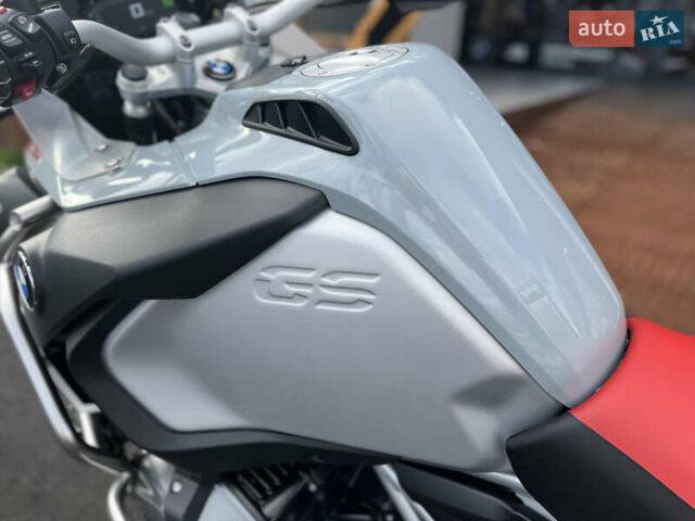 БМВ R 1250GS 2021 в Одессе на Automoto.ua Серый БМВ R 1250GS, объемом двигателя 1.25 л и пробегом 27 тыс. км за 20500 $, фото 17 на Automoto.ua