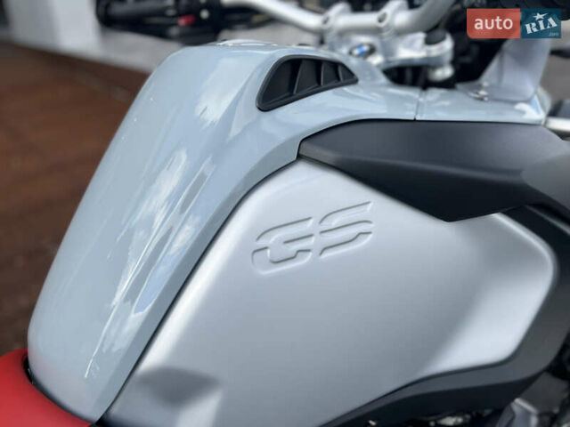 БМВ R 1250GS 2021 в Одессе на Automoto.ua Серый БМВ R 1250GS, объемом двигателя 1.25 л и пробегом 27 тыс. км за 20500 $, фото 6 на Automoto.ua