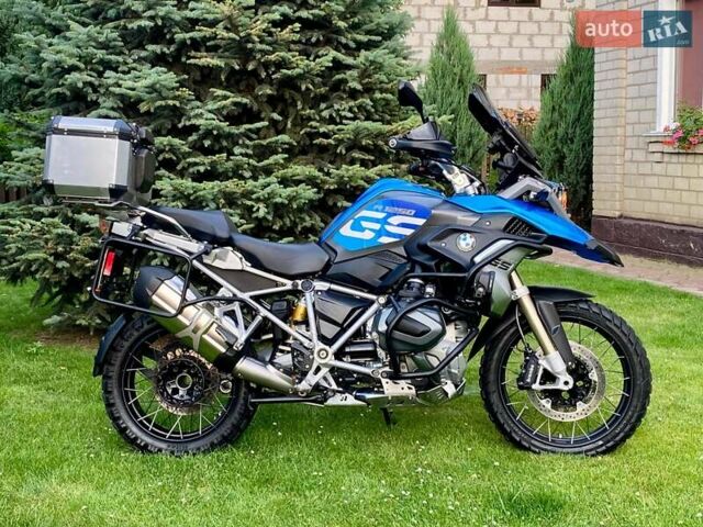 Синий БМВ R 1250GS, объемом двигателя 0 л и пробегом 45 тыс. км за 17500 $, фото 2 на Automoto.ua