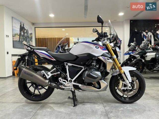 Белый БМВ R 1250R, объемом двигателя 1.25 л и пробегом 10 тыс. км за 16500 $, фото 4 на Automoto.ua