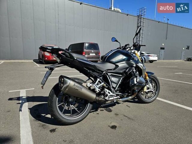 Зеленый БМВ R 1250R, объемом двигателя 1.25 л и пробегом 9 тыс. км за 16000 $, фото 3 на Automoto.ua