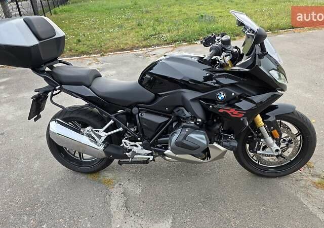 Черный БМВ R 1250RS, объемом двигателя 1.25 л и пробегом 3 тыс. км за 15000 $, фото 2 на Automoto.ua
