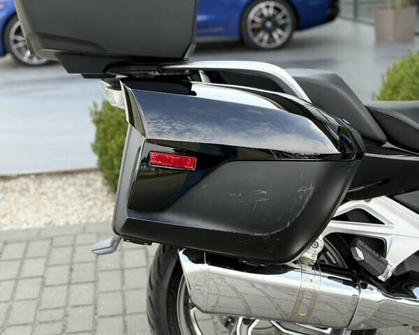 Черный БМВ R 1250RT, объемом двигателя 1.25 л и пробегом 17 тыс. км за 21500 $, фото 2 на Automoto.ua