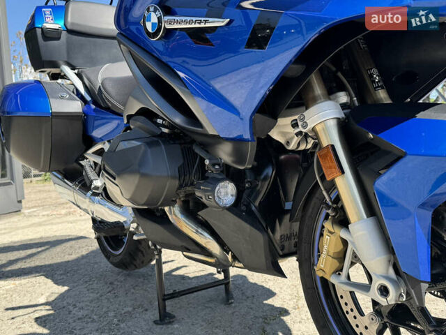 Синій БМВ R 1250RT, об'ємом двигуна 1.25 л та пробігом 43 тис. км за 25000 $, фото 10 на Automoto.ua