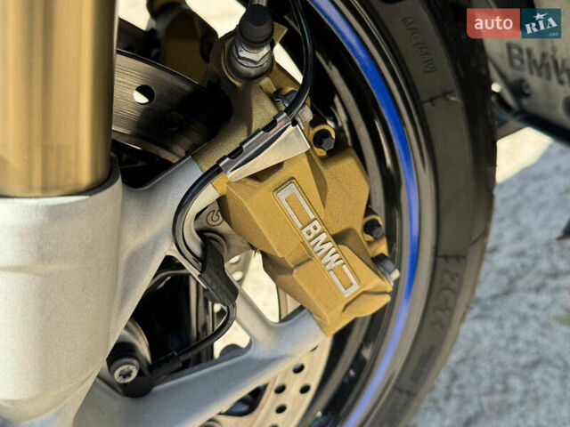 Синій БМВ R 1250RT, об'ємом двигуна 1.25 л та пробігом 43 тис. км за 25000 $, фото 15 на Automoto.ua