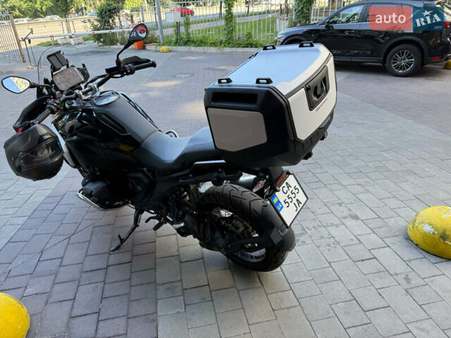 Черный БМВ R 1300GS, объемом двигателя 1.3 л и пробегом 5 тыс. км за 30200 $, фото 5 на Automoto.ua