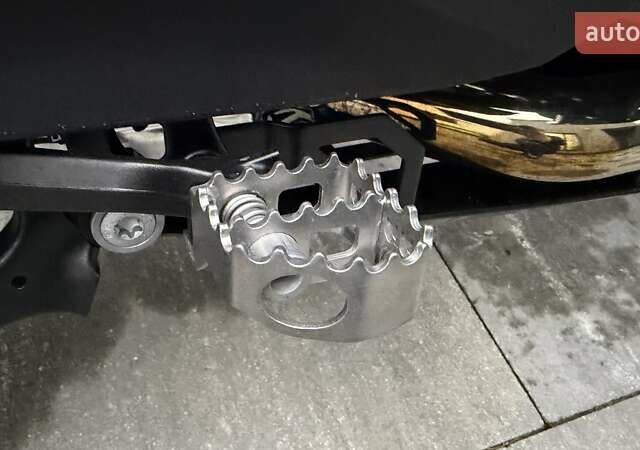 Черный БМВ R 1300GS, объемом двигателя 1.3 л и пробегом 1 тыс. км за 39999 $, фото 23 на Automoto.ua