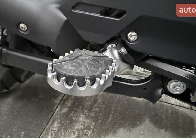 Черный БМВ R 1300GS, объемом двигателя 1.3 л и пробегом 1 тыс. км за 39999 $, фото 24 на Automoto.ua