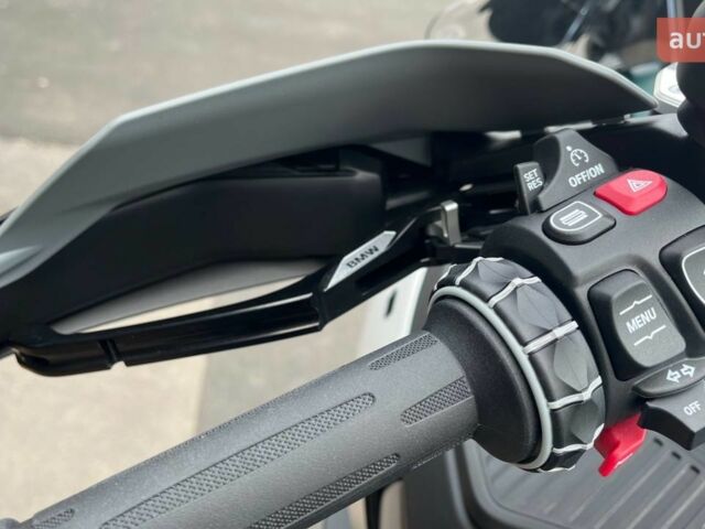 БМВ R 1300GS, объемом двигателя 1.3 л и пробегом 0 тыс. км за 33695 $, фото 17 на Automoto.ua