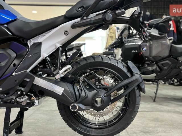 купить новое авто БМВ R 1300GS 2025 года от официального дилера АВТ Бавария Киев Вацлава Гавела БМВ фото
