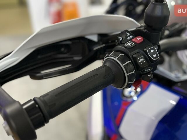 купить новое авто БМВ R 1300GS 2025 года от официального дилера АВТ Бавария Киев Вацлава Гавела БМВ фото