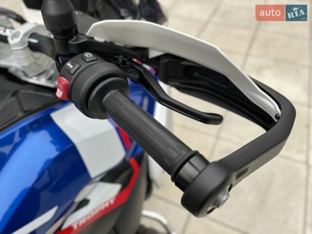 БМВ R 1300GS 2025 в Киеве на Automoto.ua Синий БМВ R 1300GS, объемом двигателя 1.3 л и пробегом 5 тыс. км за 31319 $, фото 15 на Automoto.ua