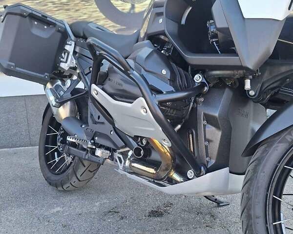 Черный БМВ R 1300GS Adventure, объемом двигателя 0 л и пробегом 3 тыс. км за 30469 $, фото 10 на Automoto.ua