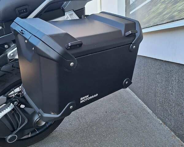 Черный БМВ R 1300GS Adventure, объемом двигателя 0 л и пробегом 3 тыс. км за 30469 $, фото 18 на Automoto.ua