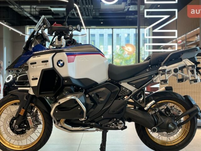 купити нове авто БМВ R 1300GS Adventure 2024 року від офіційного дилера АВТ Бавария Киев Вацлава Гавела БМВ фото