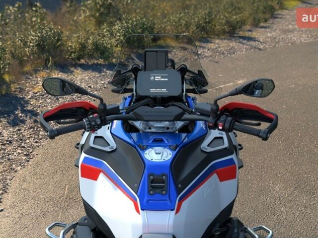 купить новое авто БМВ R 1300GS Adventure 2025 года от официального дилера АВТ Бавария Киев Вацлава Гавела БМВ фото