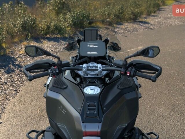 купить новое авто БМВ R 1300GS Adventure 2025 года от официального дилера АВТ Бавария Киев Вацлава Гавела БМВ фото