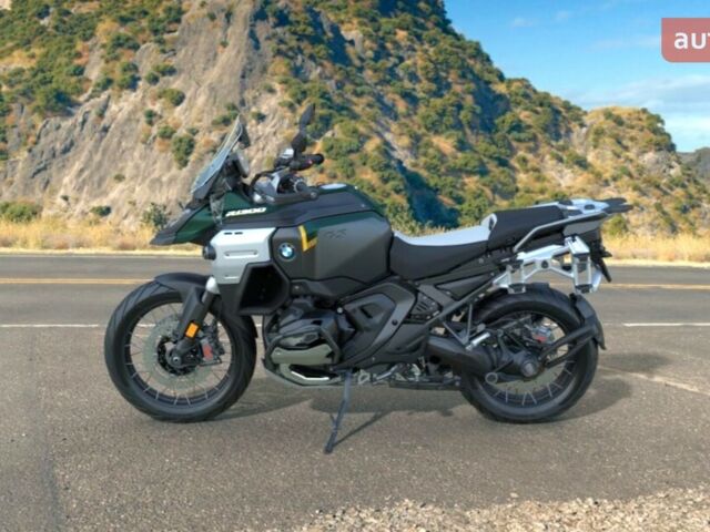 купить новое авто БМВ R 1300GS Adventure 2025 года от официального дилера АВТ Бавария Киев Вацлава Гавела БМВ фото