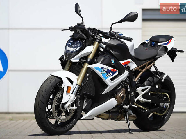 Белый БМВ S 1000R, объемом двигателя 1 л и пробегом 1 тыс. км за 25000 $, фото 4 на Automoto.ua