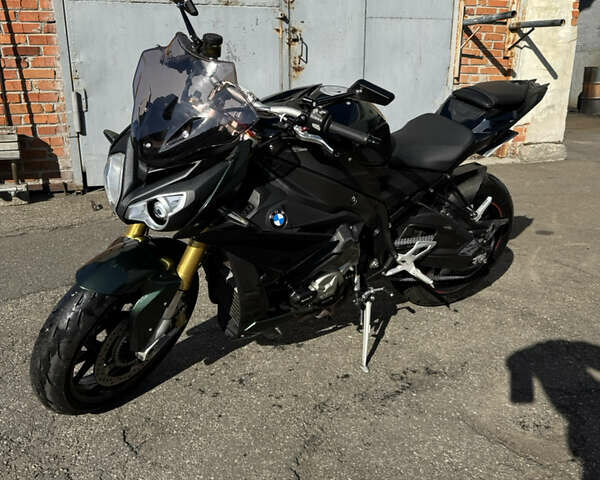 Чорний БМВ S 1000R, об'ємом двигуна 1 л та пробігом 23 тис. км за 12600 $, фото 16 на Automoto.ua