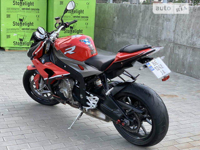 Червоний БМВ S 1000R, об'ємом двигуна 1 л та пробігом 7 тис. км за 10300 $, фото 8 на Automoto.ua