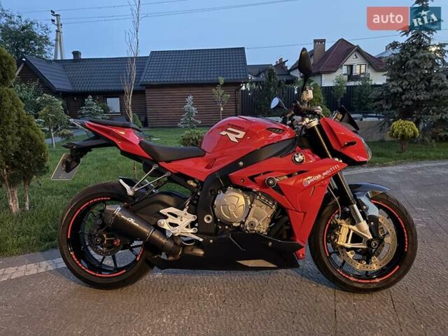 Красный БМВ S 1000R, объемом двигателя 1 л и пробегом 6 тыс. км за 17000 $, фото 17 на Automoto.ua