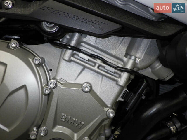 БМВ S 1000R, об'ємом двигуна 1 л та пробігом 17 тис. км за 12200 $, фото 12 на Automoto.ua