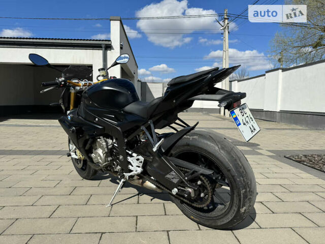 БМВ S 1000R, объемом двигателя 1 л и пробегом 17 тыс. км за 12400 $, фото 6 на Automoto.ua