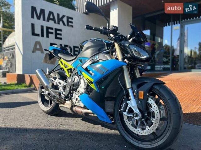 Синий БМВ S 1000R, объемом двигателя 1 л и пробегом 1 тыс. км за 23856 $, фото 9 на Automoto.ua