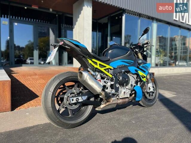 Синий БМВ S 1000R, объемом двигателя 1 л и пробегом 1 тыс. км за 23856 $, фото 11 на Automoto.ua