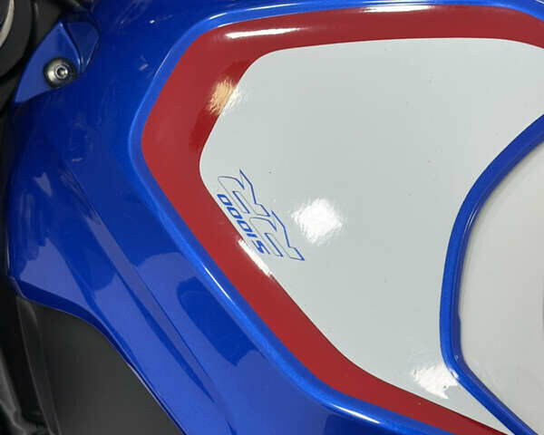 Белый БМВ S 1000RR, объемом двигателя 1 л и пробегом 15 тыс. км за 24500 $, фото 8 на Automoto.ua