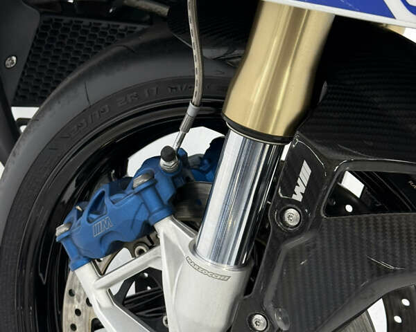 Белый БМВ S 1000RR, объемом двигателя 1 л и пробегом 15 тыс. км за 24500 $, фото 13 на Automoto.ua