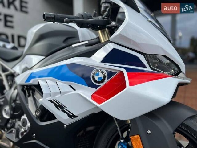 Білий БМВ S 1000RR, об'ємом двигуна 1 л та пробігом 1 тис. км за 29722 $, фото 16 на Automoto.ua