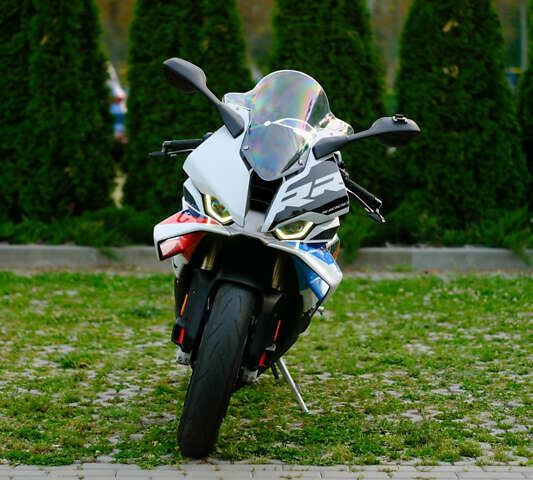 Білий БМВ S 1000RR, об'ємом двигуна 1 л та пробігом 3 тис. км за 33000 $, фото 4 на Automoto.ua