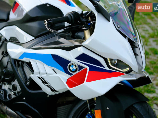 Білий БМВ S 1000RR, об'ємом двигуна 1 л та пробігом 3 тис. км за 33000 $, фото 8 на Automoto.ua