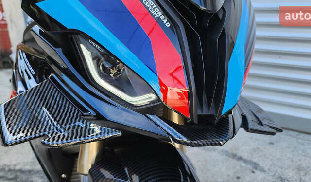 Черный БМВ S 1000RR, объемом двигателя 0 л и пробегом 2 тыс. км за 23500 $, фото 3 на Automoto.ua