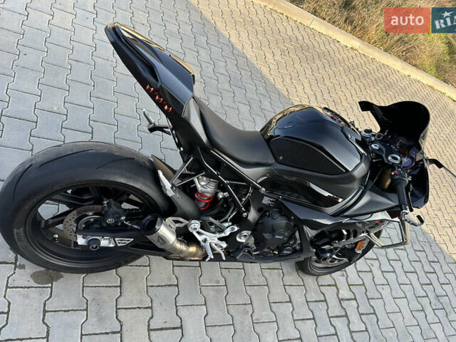 Чорний БМВ S 1000RR, об'ємом двигуна 1 л та пробігом 2 тис. км за 28800 $, фото 19 на Automoto.ua