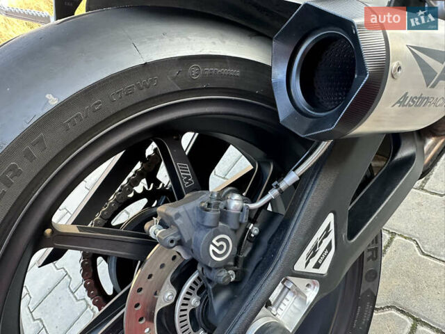 Чорний БМВ S 1000RR, об'ємом двигуна 1 л та пробігом 2 тис. км за 28800 $, фото 21 на Automoto.ua