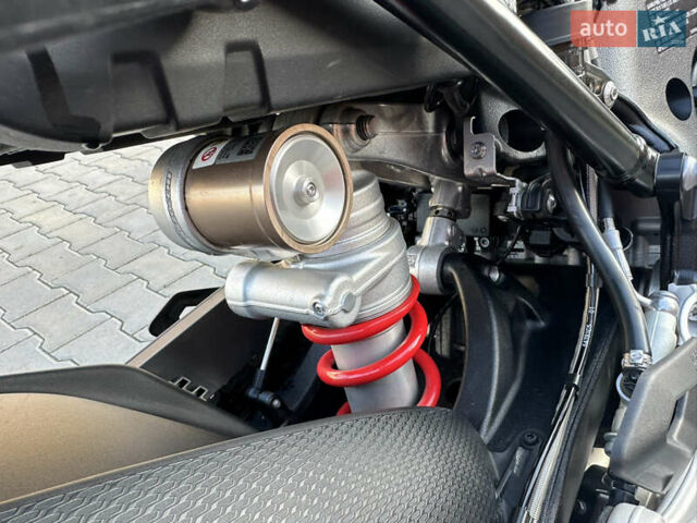 Чорний БМВ S 1000RR, об'ємом двигуна 1 л та пробігом 2 тис. км за 28800 $, фото 20 на Automoto.ua