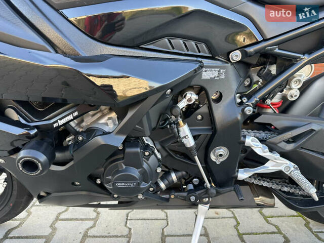 Чорний БМВ S 1000RR, об'ємом двигуна 1 л та пробігом 2 тис. км за 28800 $, фото 34 на Automoto.ua
