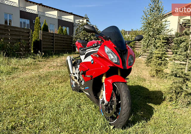Красный БМВ S 1000RR, объемом двигателя 1 л и пробегом 26 тыс. км за 15200 $, фото 2 на Automoto.ua