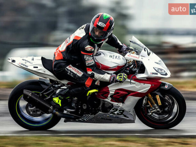 БМВ S 1000RR, об'ємом двигуна 0 л та пробігом 10 тис. км за 12500 $, фото 4 на Automoto.ua