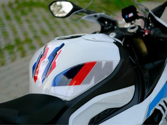 БМВ S 1000RR, об'ємом двигуна 1 л та пробігом 0 тис. км за 33000 $, фото 9 на Automoto.ua