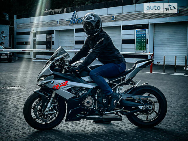 Сірий БМВ S 1000RR, об'ємом двигуна 1 л та пробігом 16 тис. км за 23000 $, фото 15 на Automoto.ua