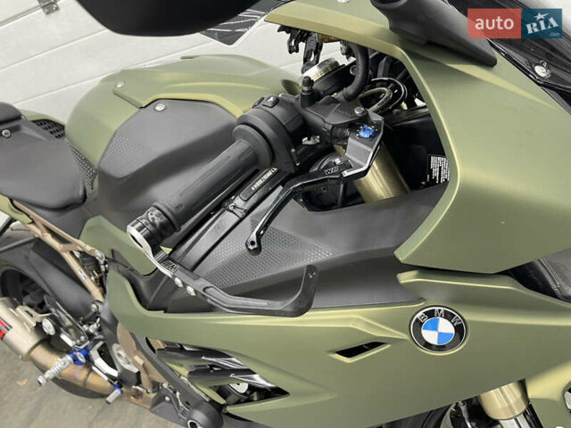 Сірий БМВ S 1000RR, об'ємом двигуна 1 л та пробігом 17 тис. км за 23500 $, фото 8 на Automoto.ua