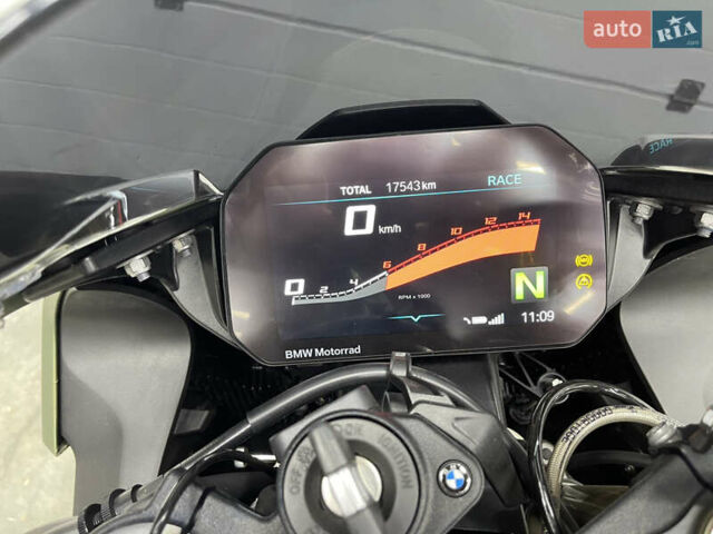 Сірий БМВ S 1000RR, об'ємом двигуна 1 л та пробігом 17 тис. км за 23500 $, фото 12 на Automoto.ua